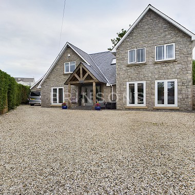 Dynevor Terrace, Treharris